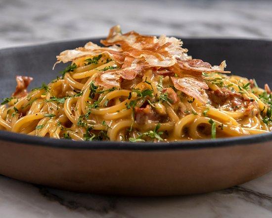 Play Restaurant & Lounge